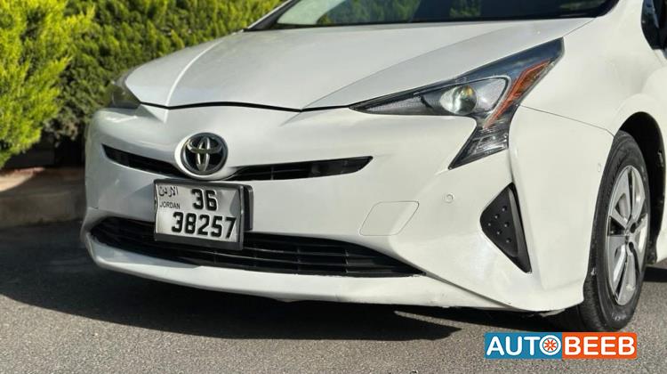 Toyota Prius 2018