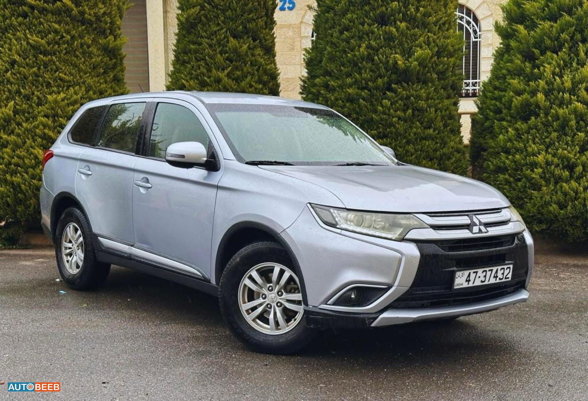 Mitsubishi Outlander 2016
