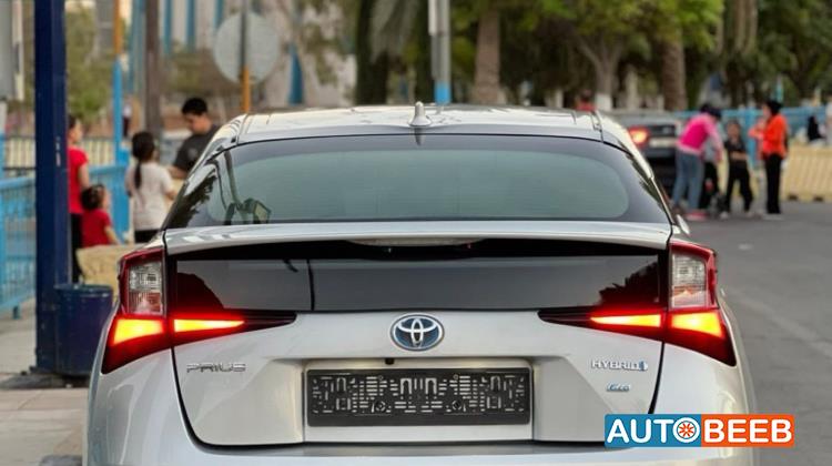 تويوتا بريوس 2022