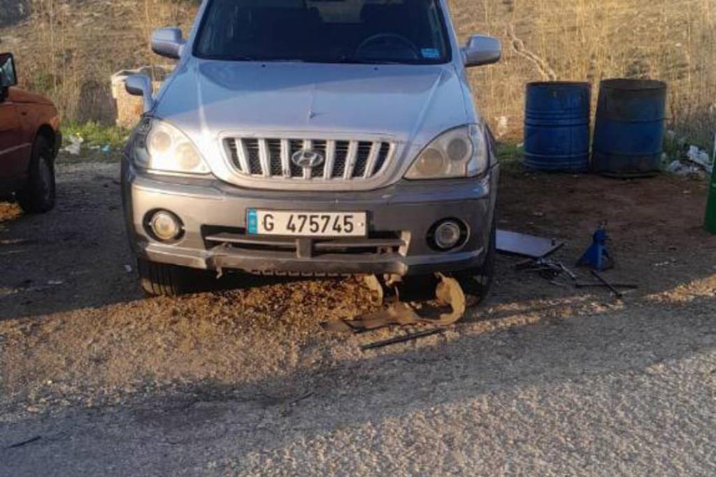 تورشين بار(وهو أكس اليسار )+الجريدة كاملة و باغات لهيونداي تراكان 2002