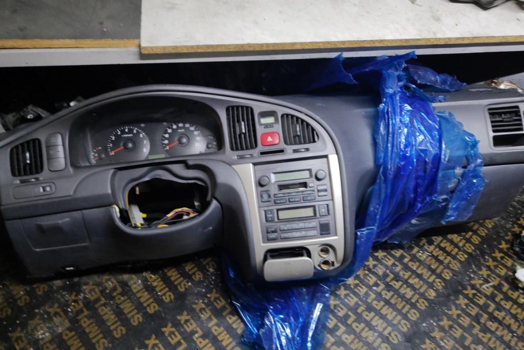 Cabin  Dashboard Hyundai Avante