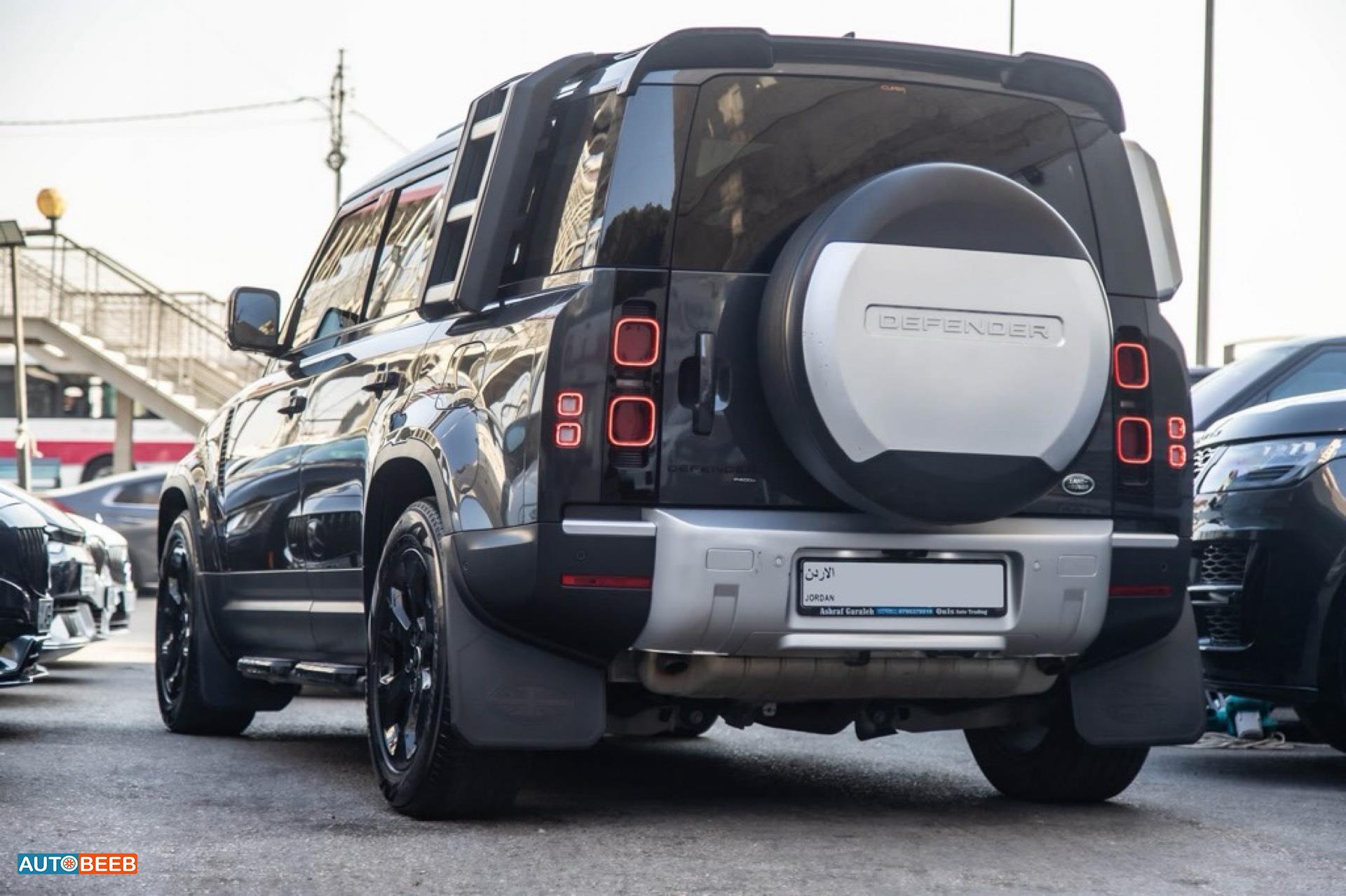 Land Rover Defender 2023