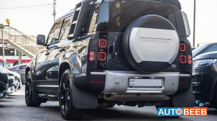 Land Rover Defender 2023