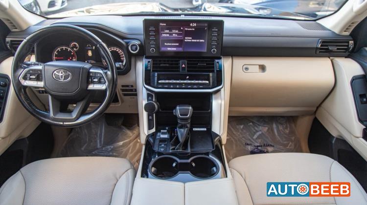 تويوتا لاندكروزر 2022