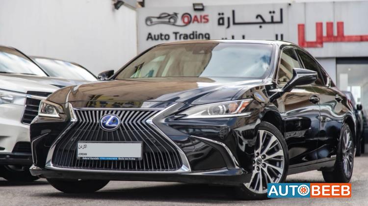 Lexus ES300 2021