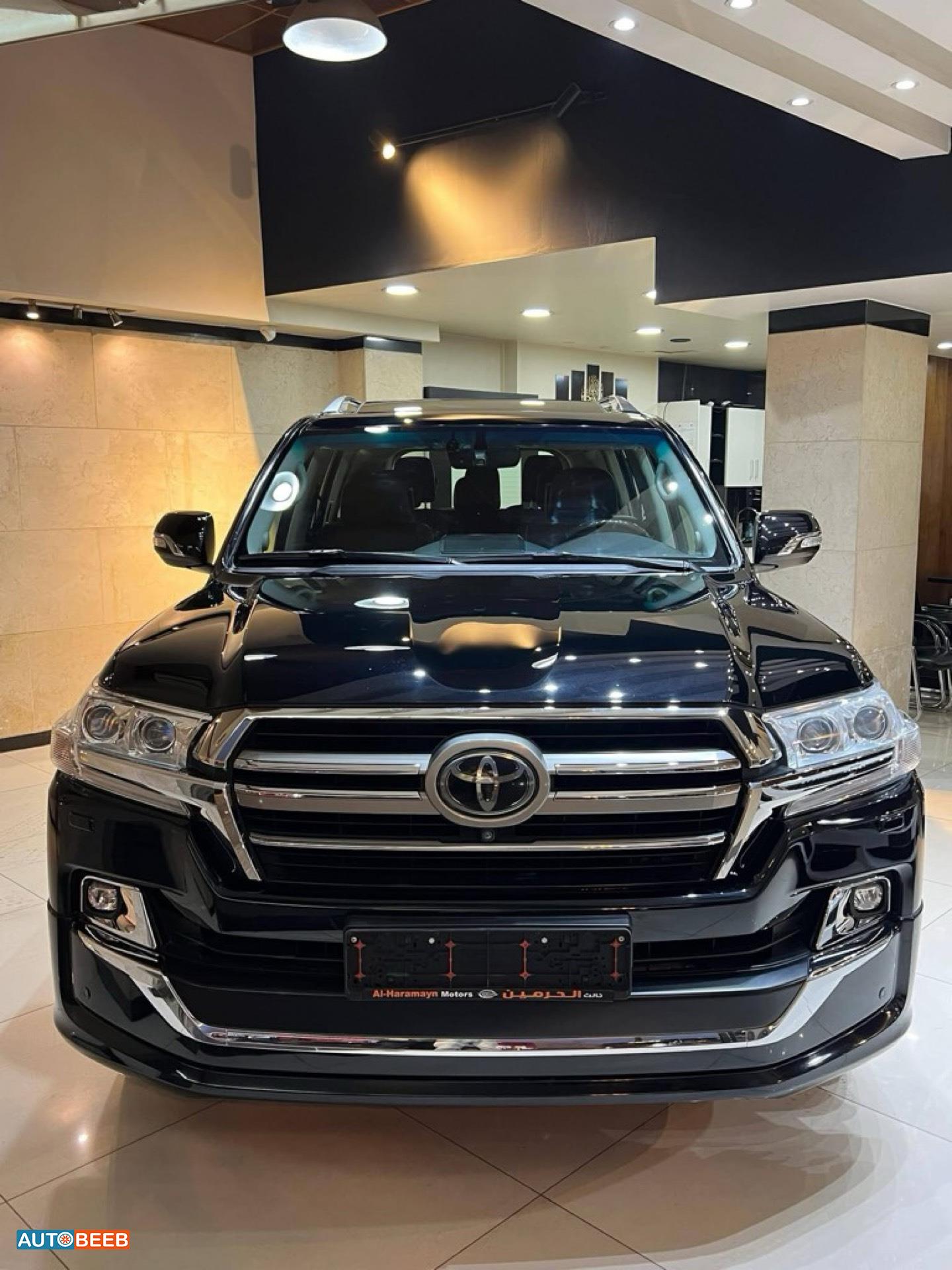 Toyota Land Cruiser 2019