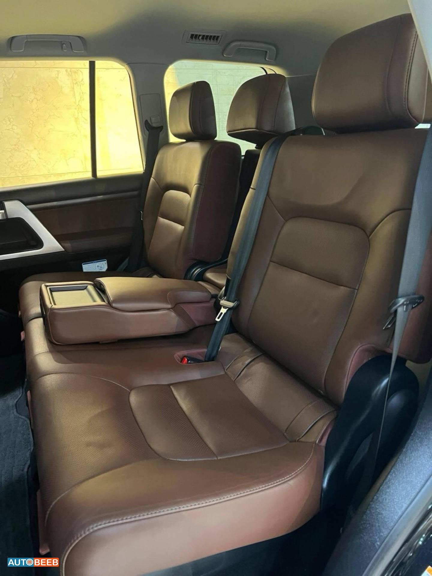 Toyota Land Cruiser 2019