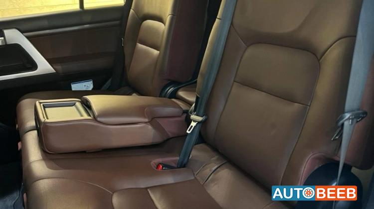 Toyota Land Cruiser 2019