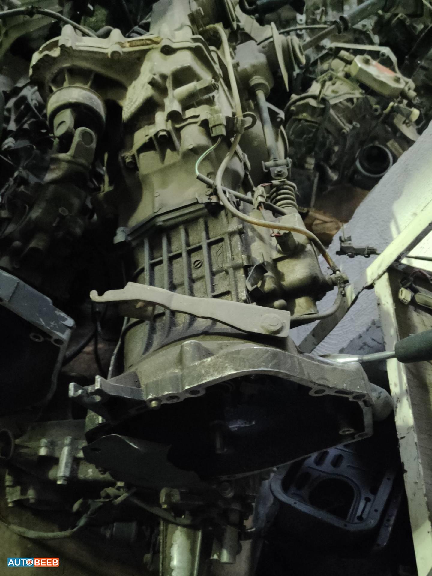  Gear Box Mitsubishi L200