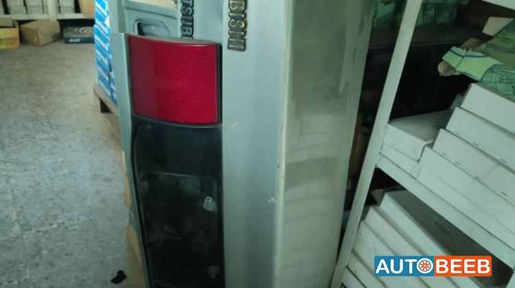 Body  Trunk Mitsubishi Lancer