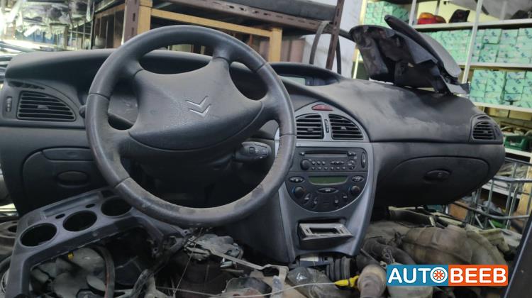 Cabin  Dashboard Citroen C5