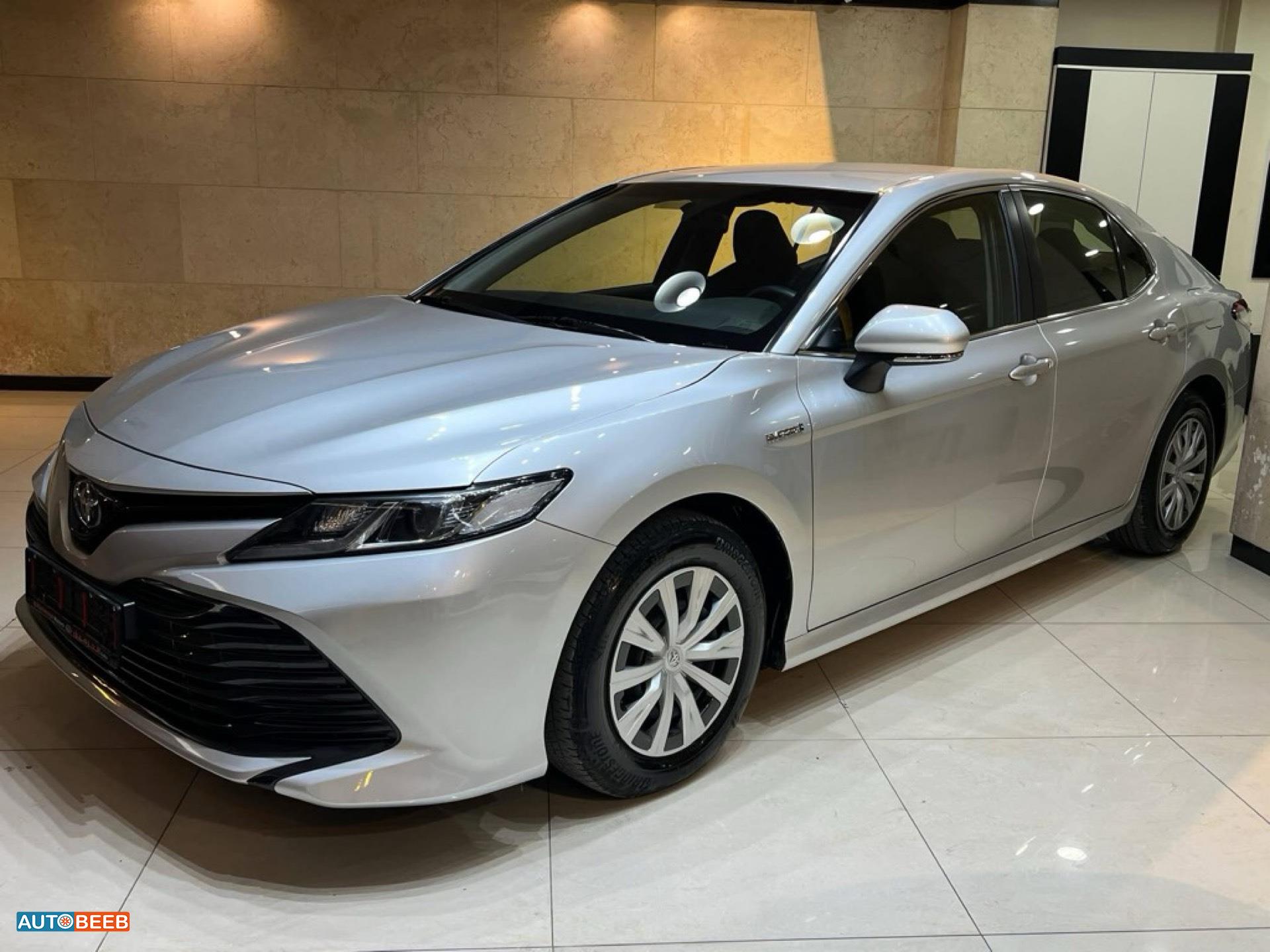 Toyota Camry 2020