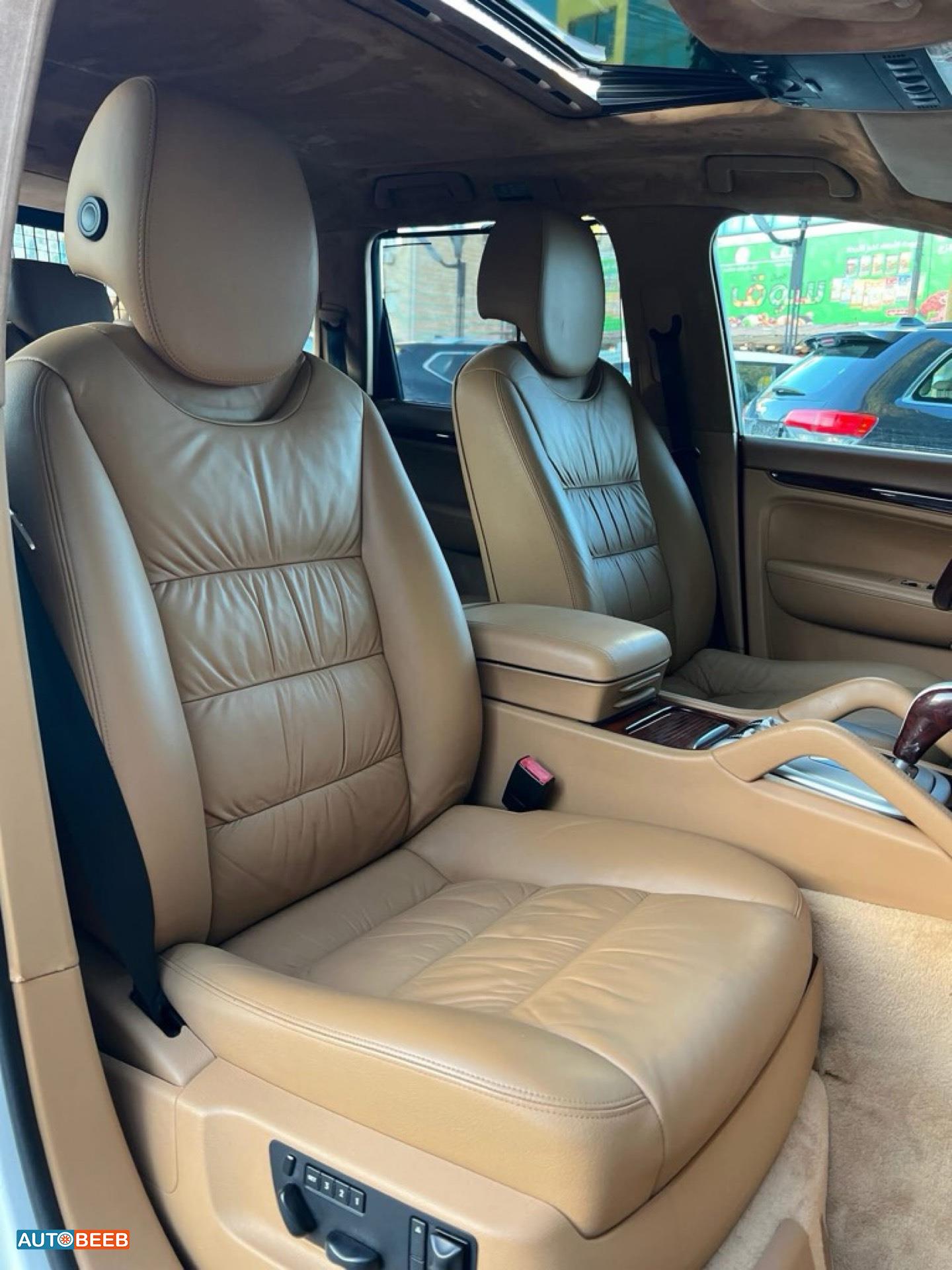 بورش كايين 2004