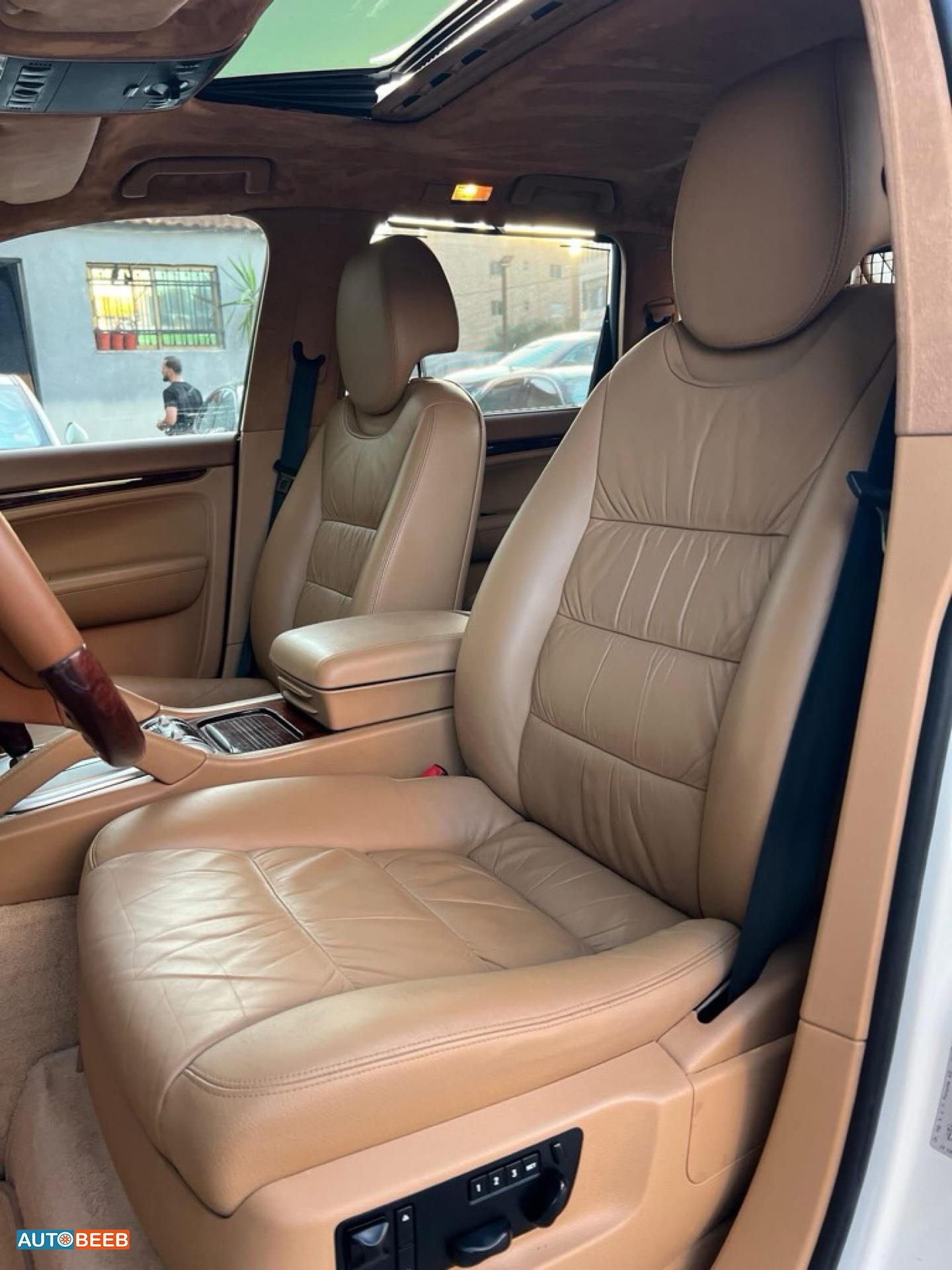 بورش كايين 2004