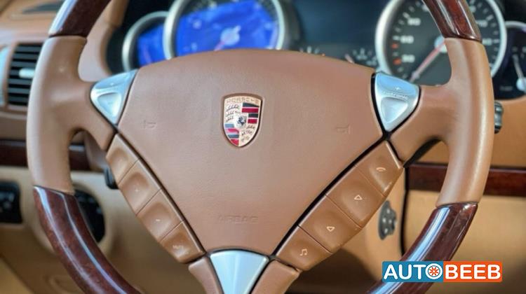 بورش كايين 2004