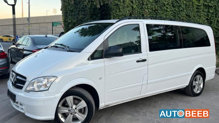 Minibus Mercedes Benz 2013