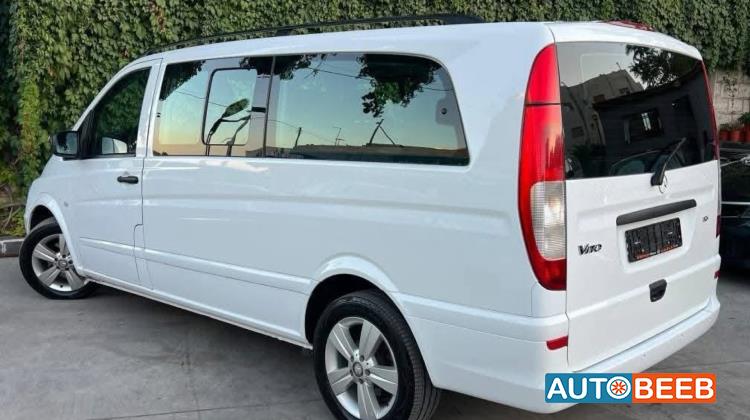 Minibus Mercedes Benz 2013