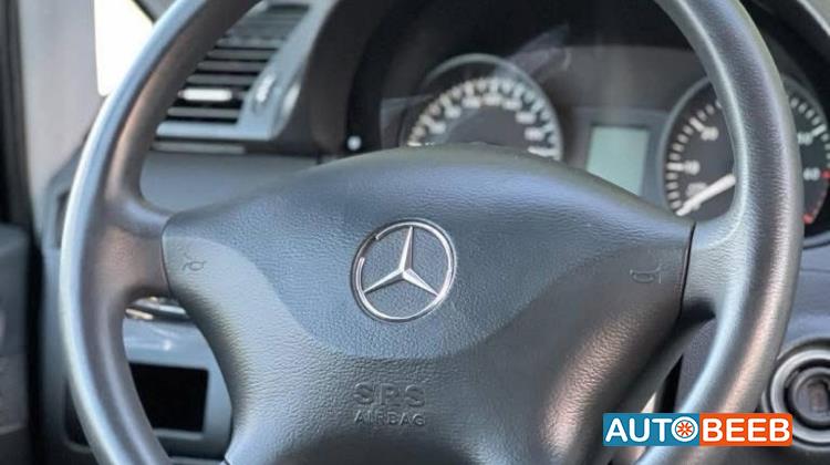 Minibus Mercedes Benz 2013
