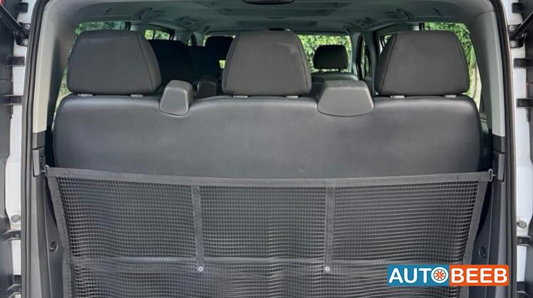 Minibus Mercedes Benz 2013