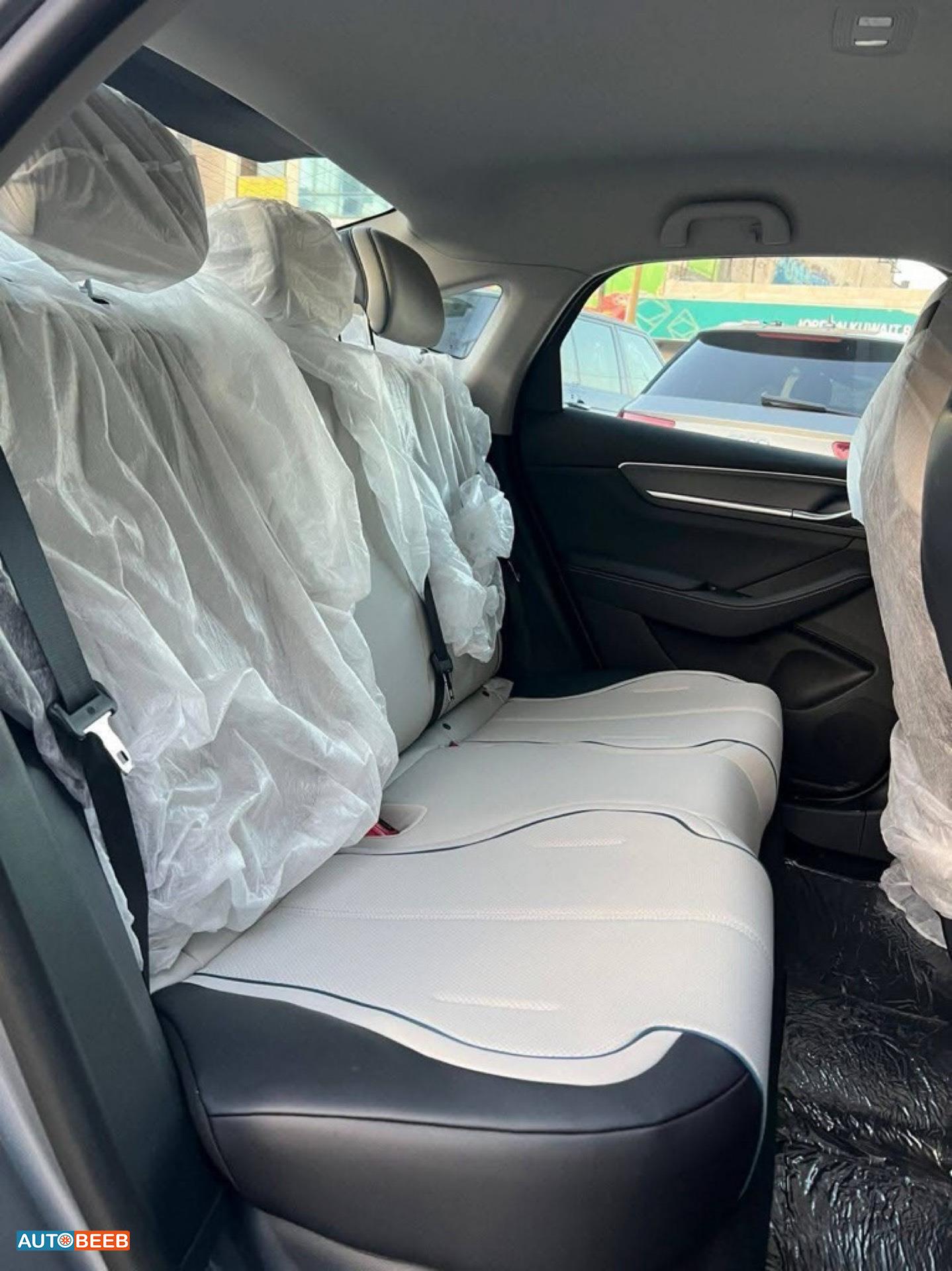 BYD Destroyer 05 2025