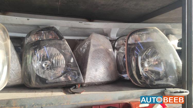 ضوء امامي يمين شمال كيا بنجو 3 2010 2011 2012 2013