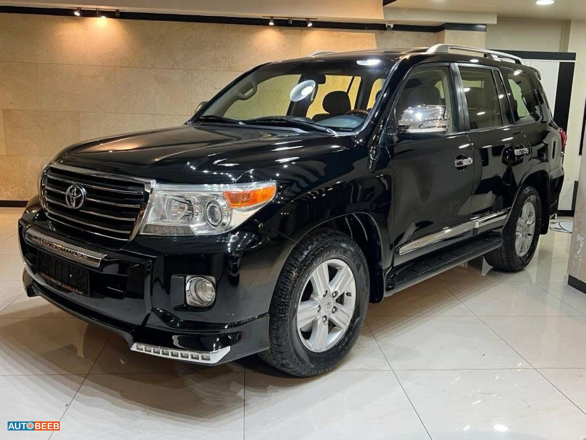 Toyota Land Cruiser 2014
