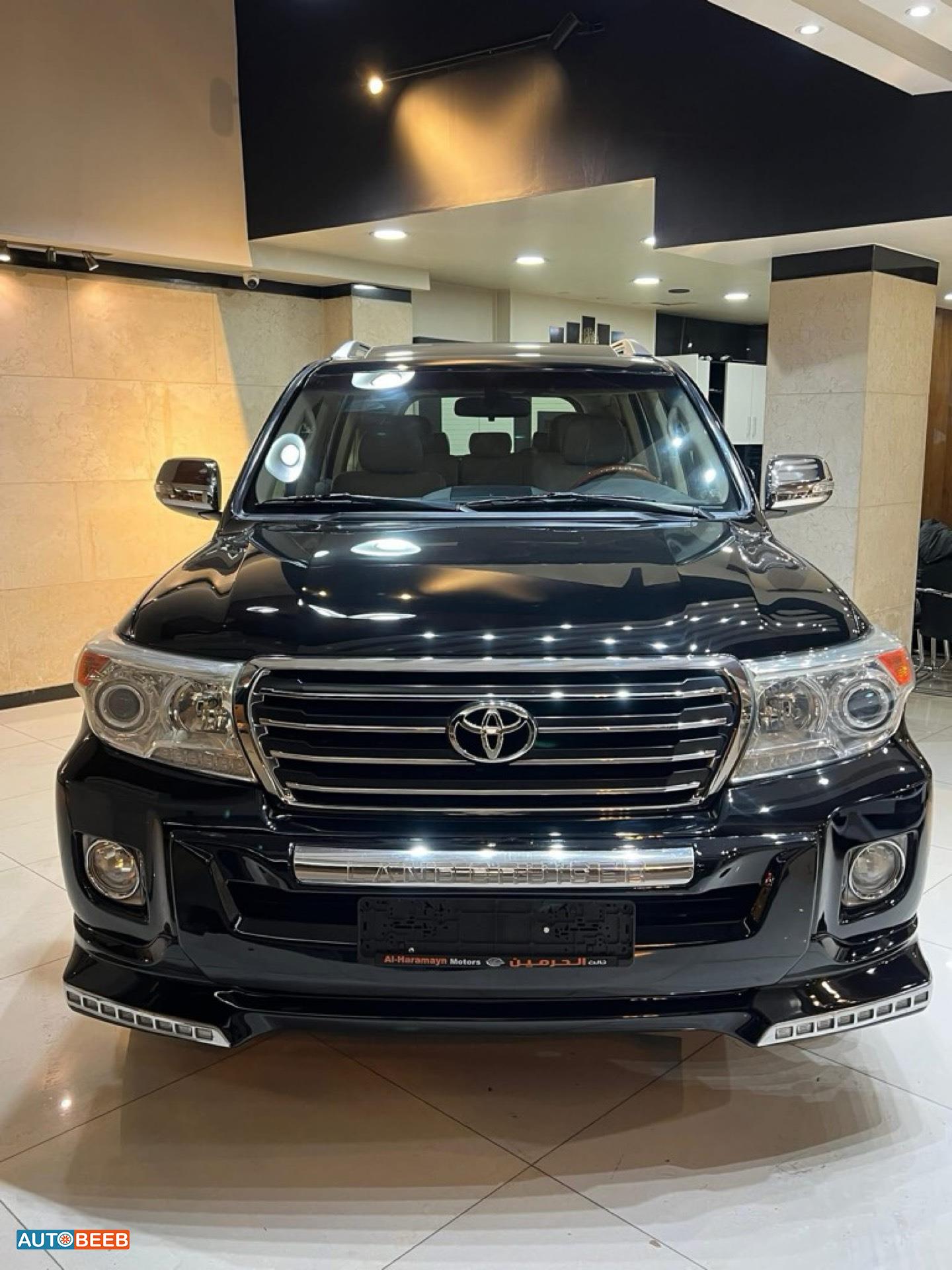Toyota Land Cruiser 2014