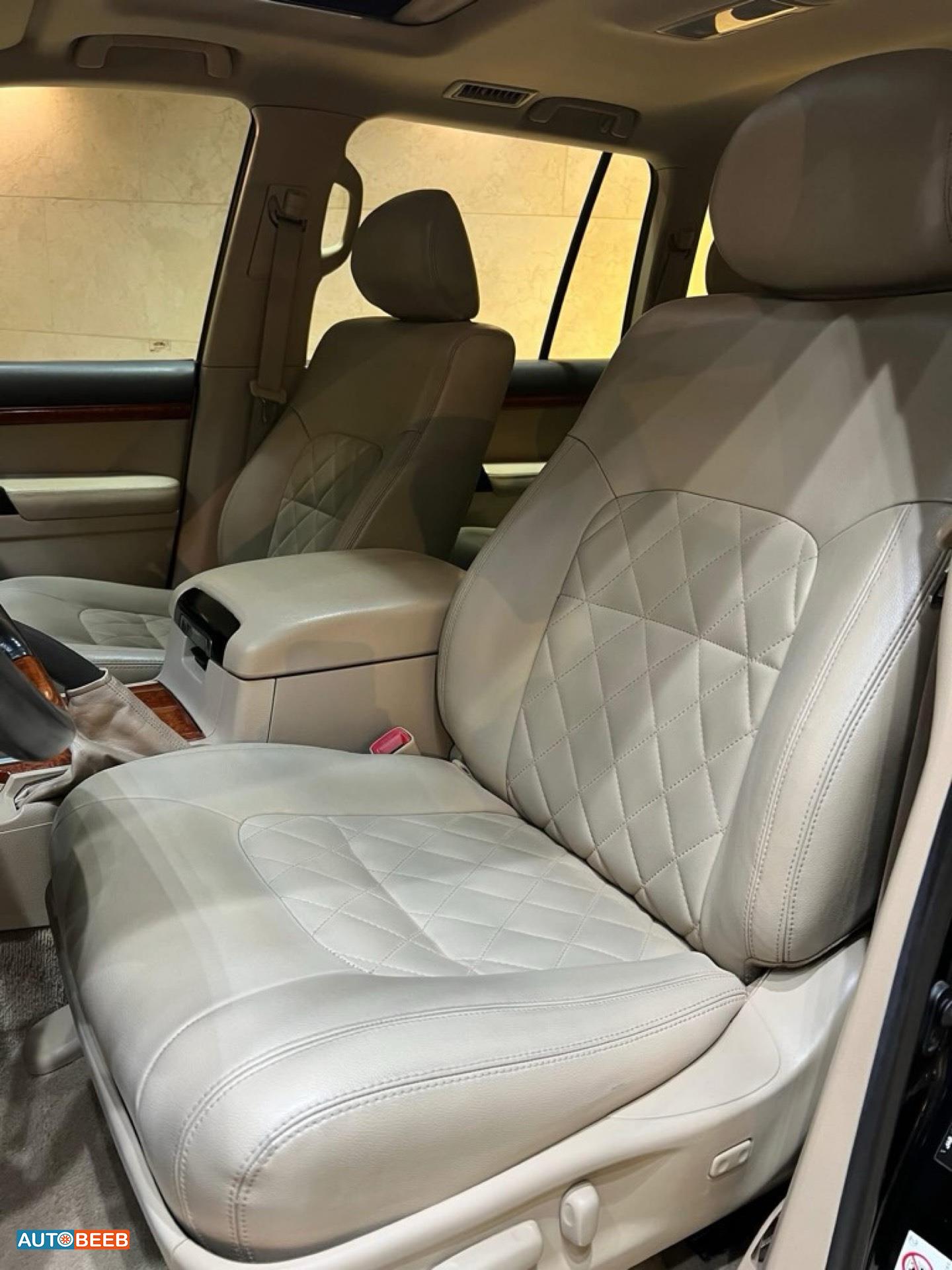 Toyota Land Cruiser 2014