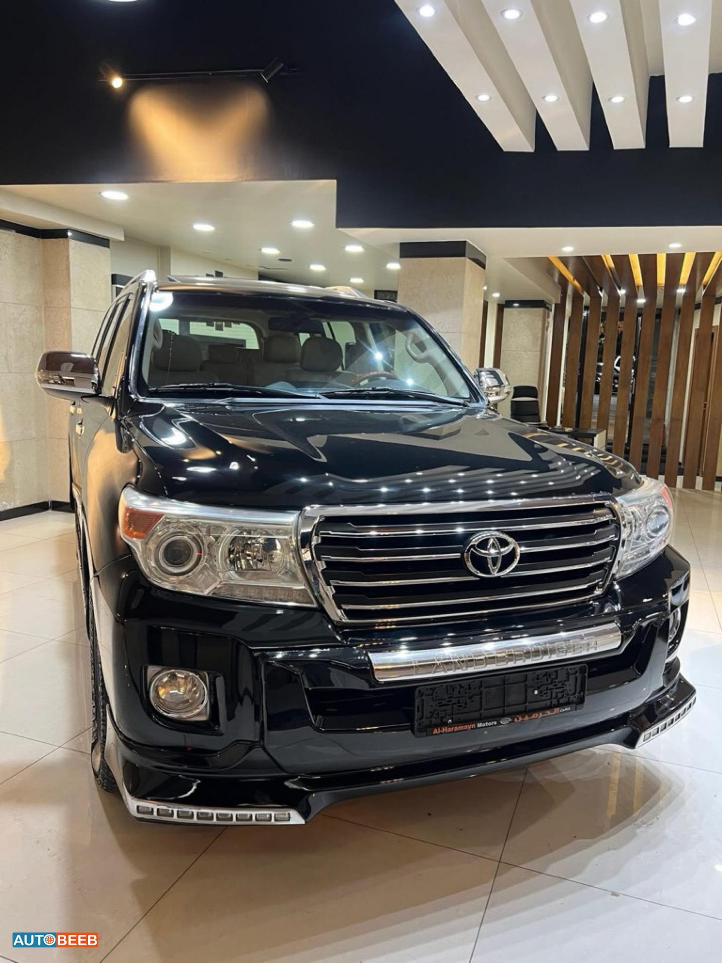 Toyota Land Cruiser 2014