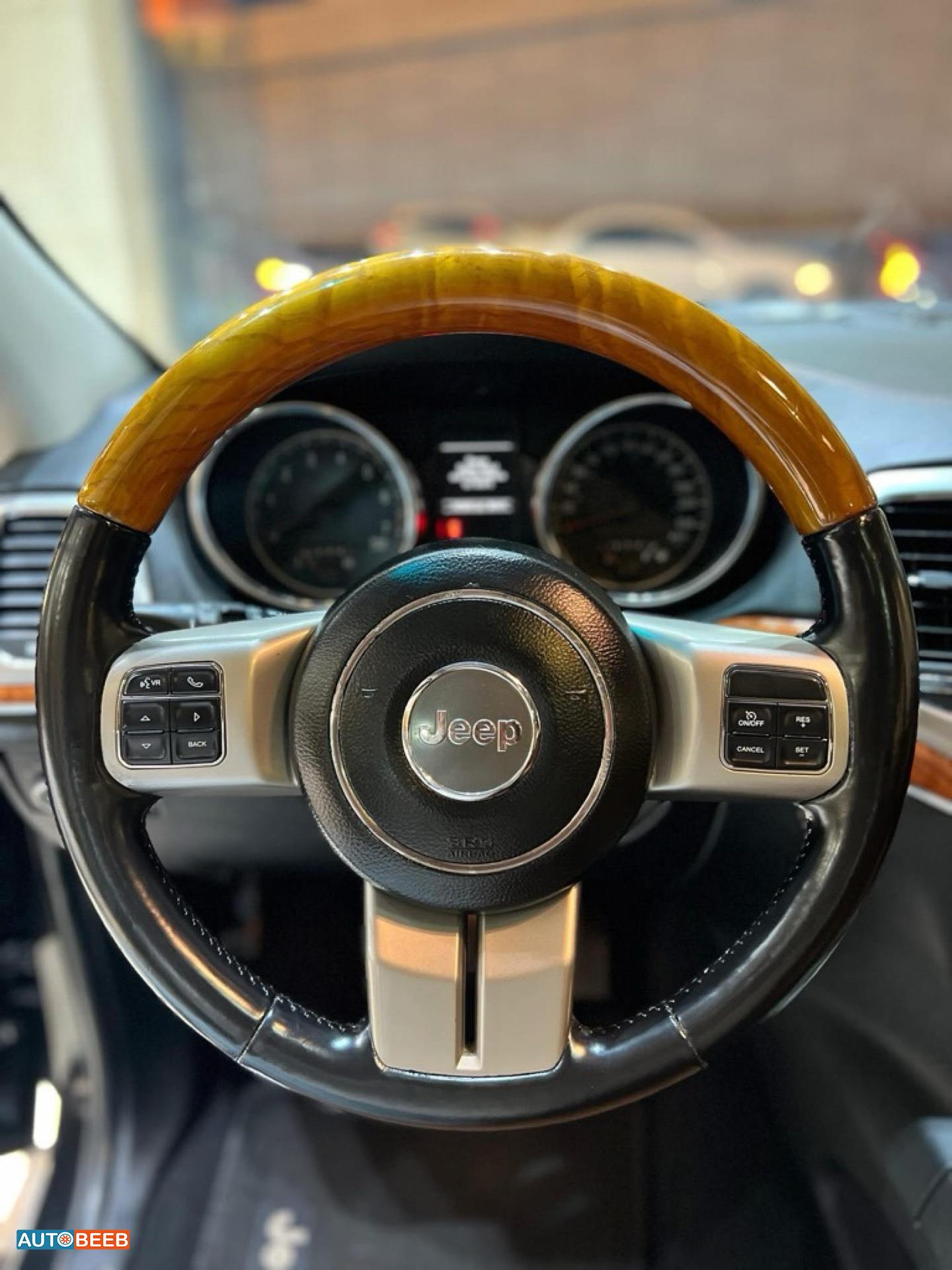 Jeep Grand Cherokee 2012