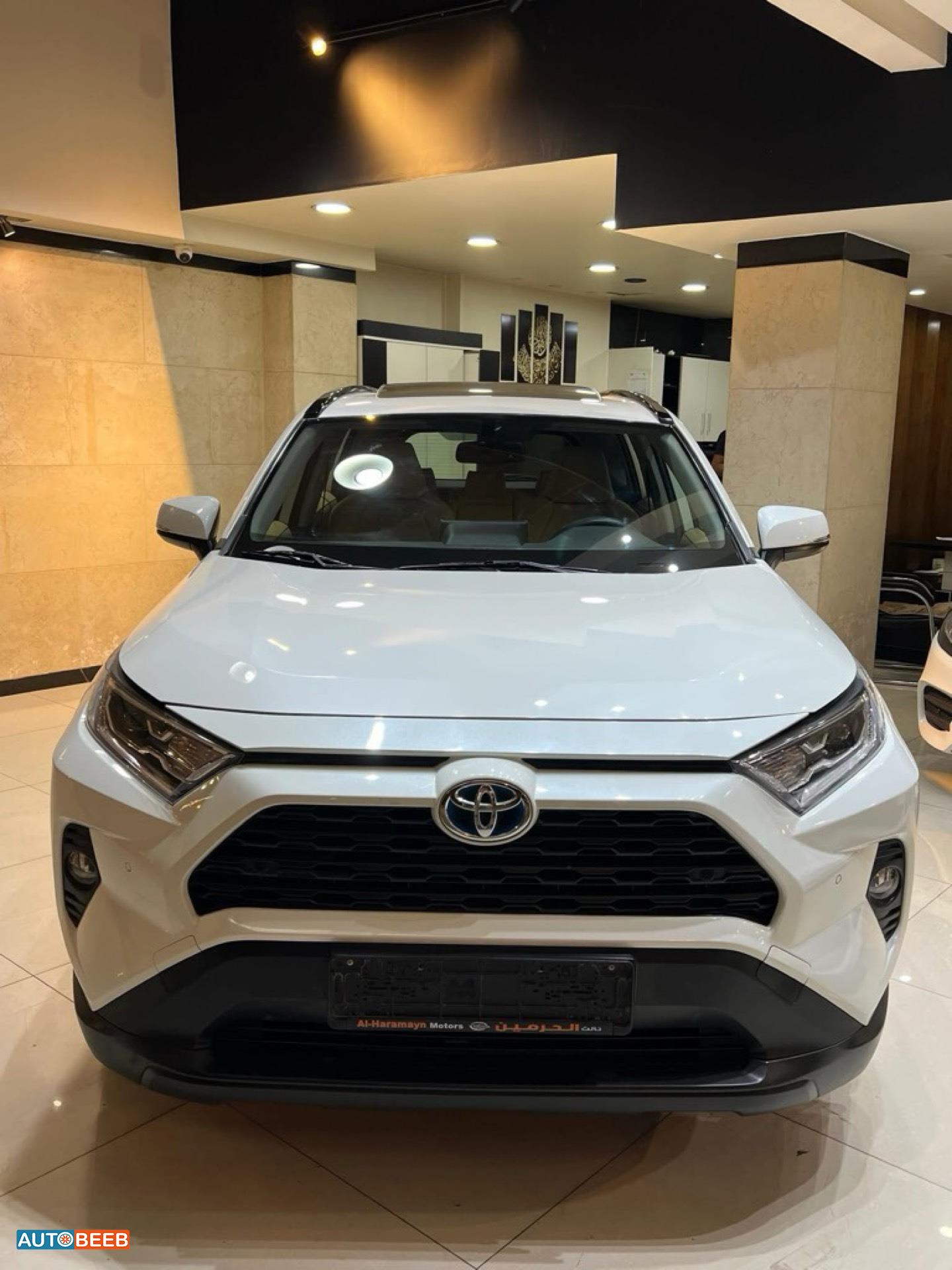 Toyota RAV4 2019