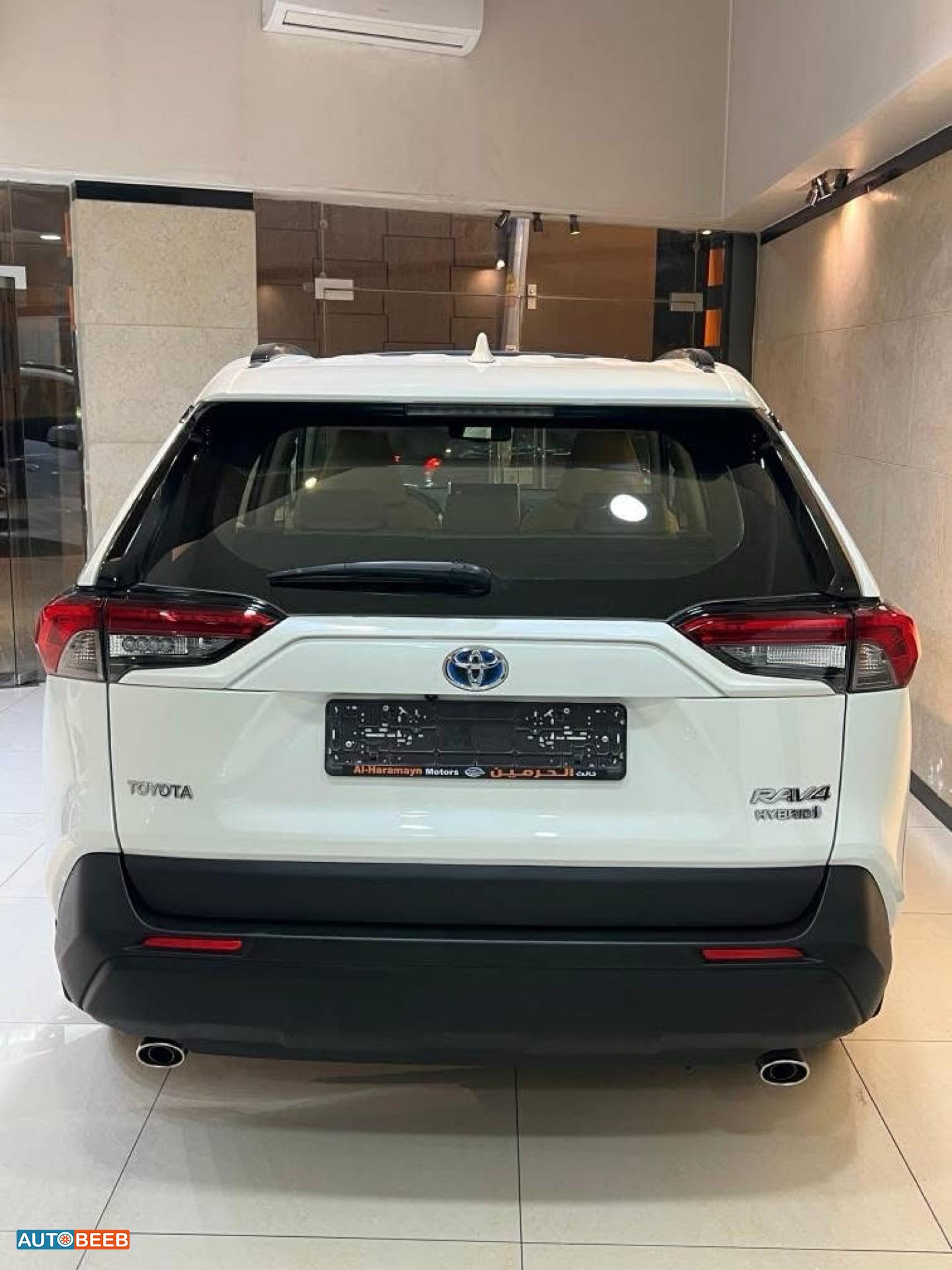 Toyota RAV4 2019