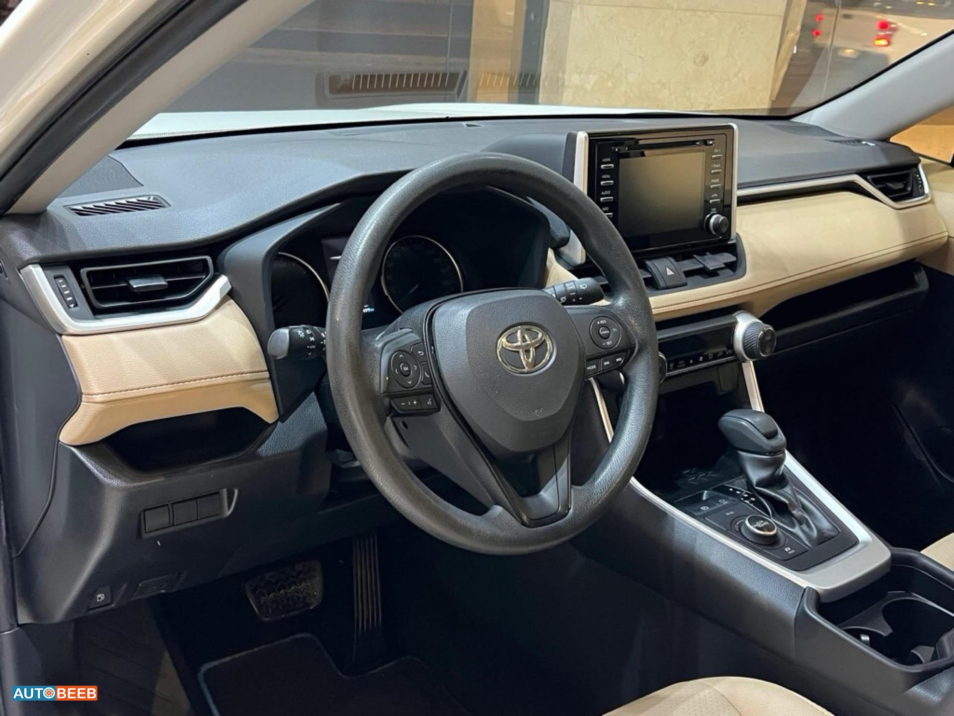 Toyota RAV4 2019