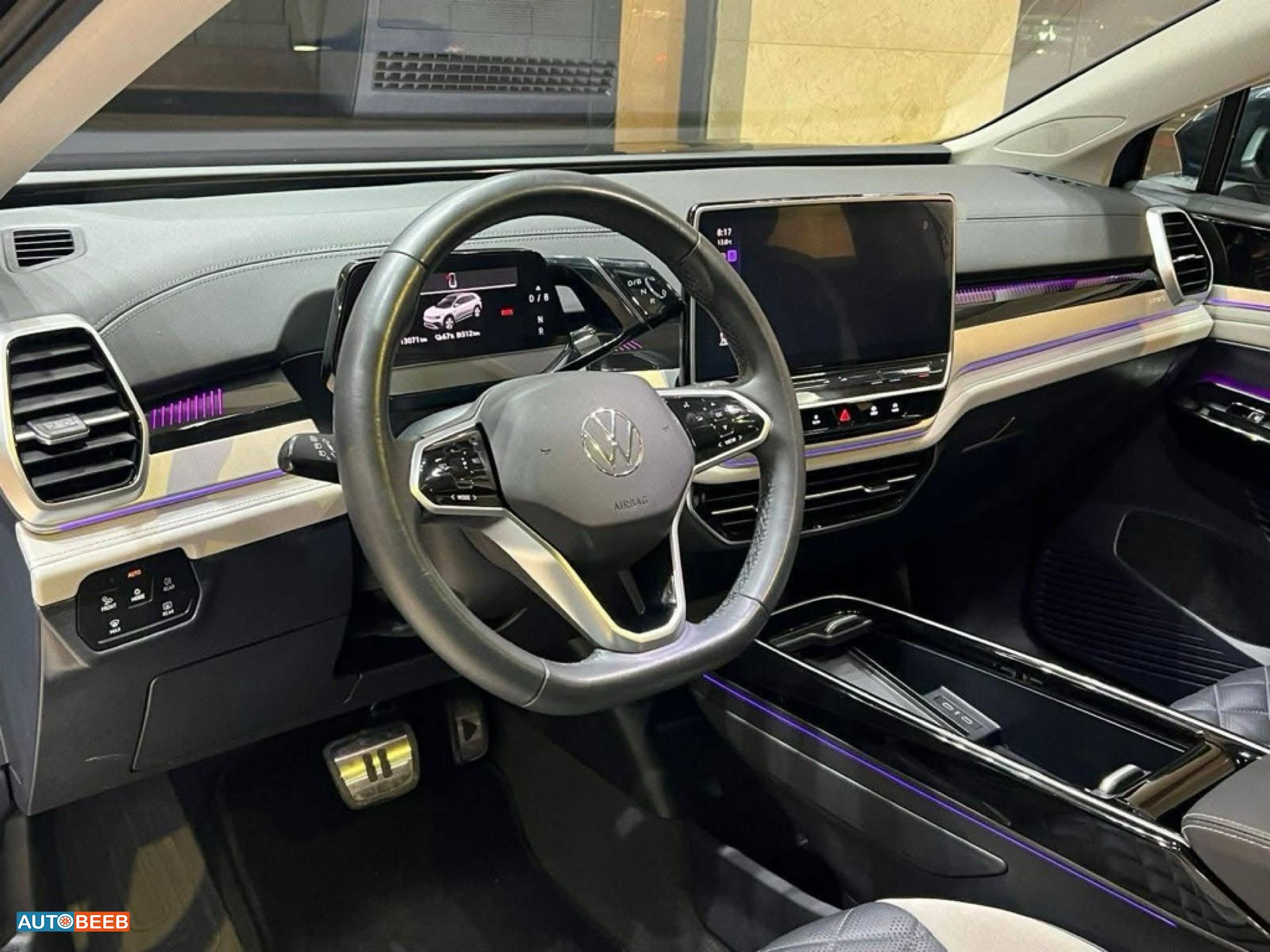 Volkswagen ID.6 2023