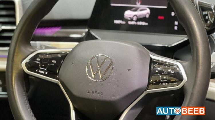 Volkswagen ID.6 2023