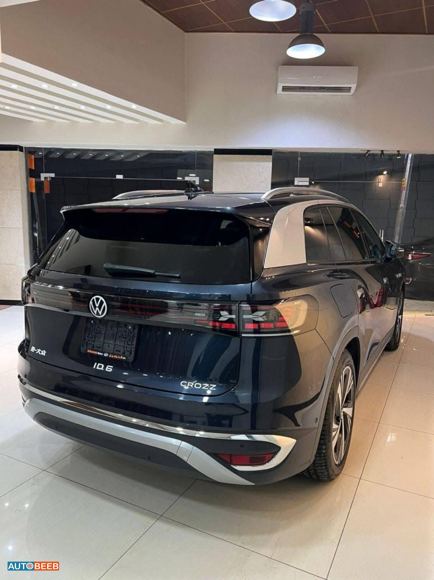 Volkswagen ID.6 2023