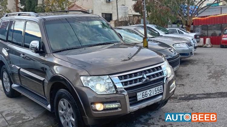 Mitsubishi Pajero 2016