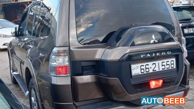 Mitsubishi Pajero 2016