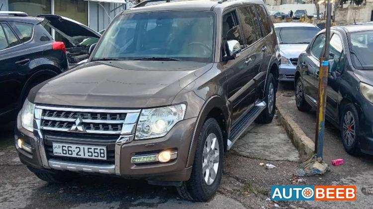 Mitsubishi Pajero 2016