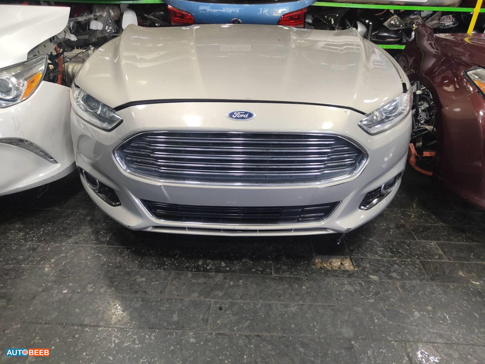 Body  Front clip Ford Fusion
