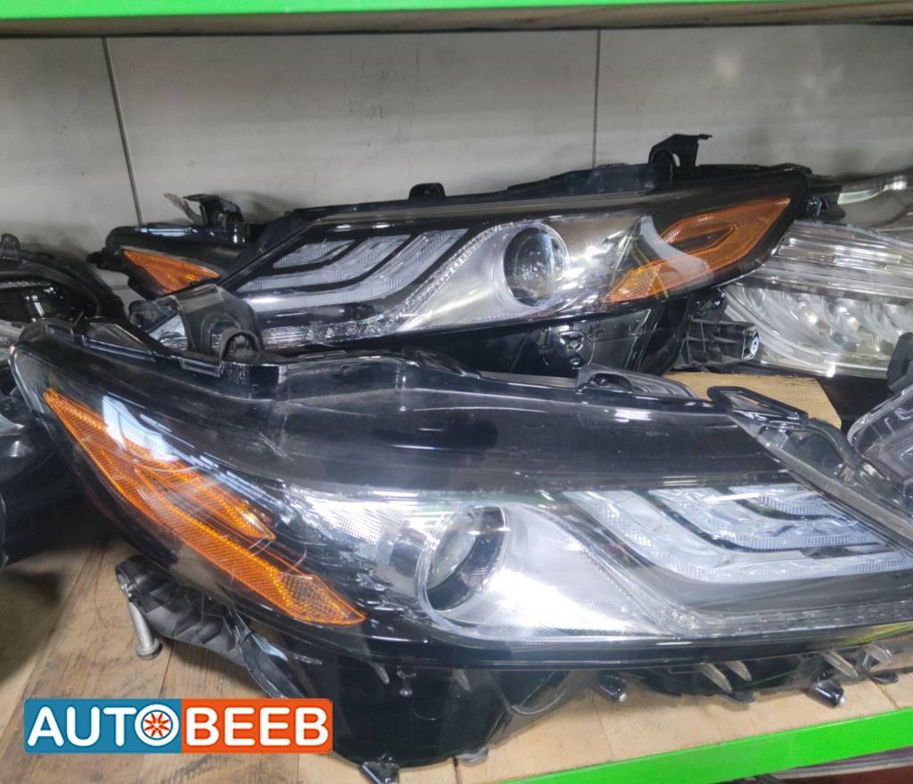 ضوء امامي تويوتا كامري 2018 2019 2020