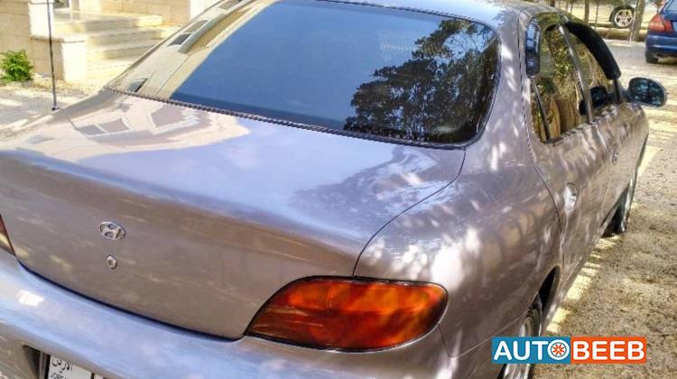 Hyundai Avante 1995