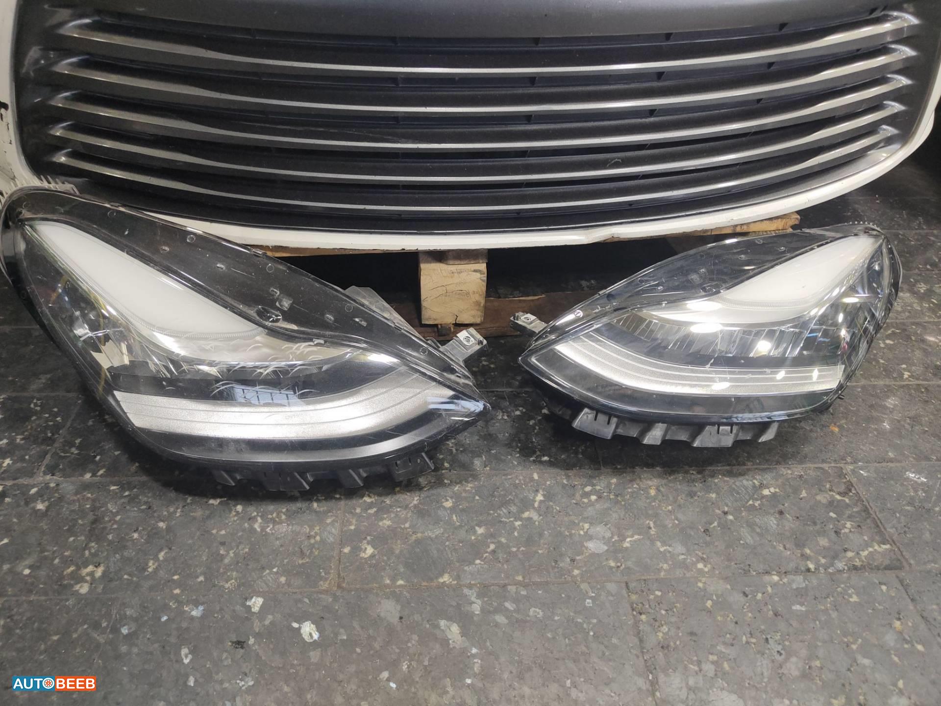 Lights Front light Tesla 3