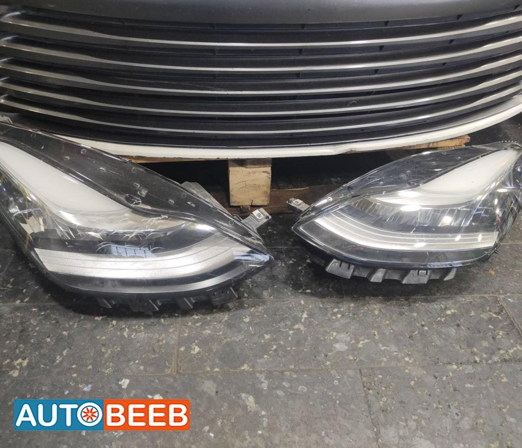Lights Front light Tesla 3