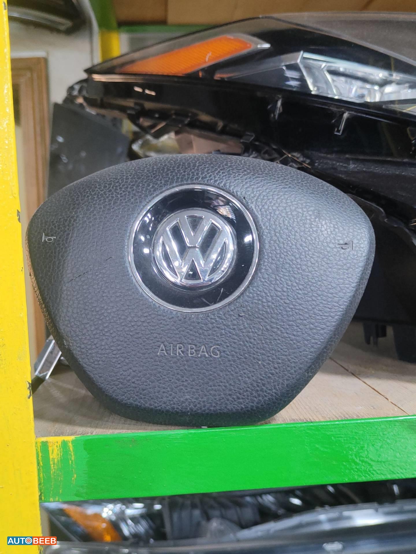 Cabin  Steering Wheel Volkswagen E-Golf
