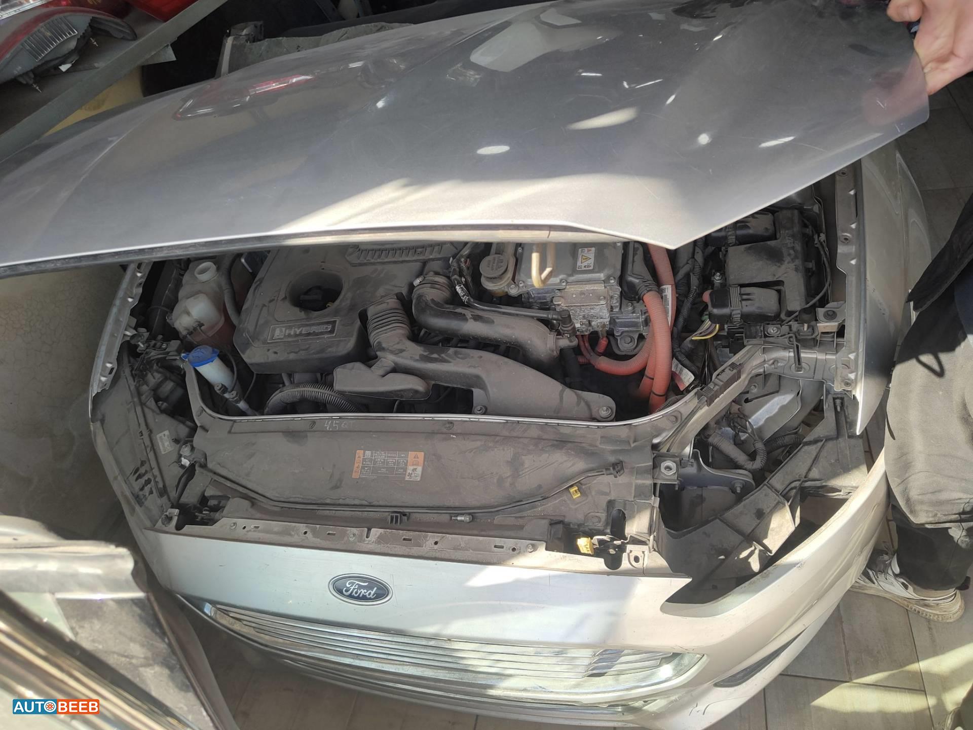 Body  Front clip Ford Fusion