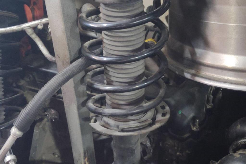 صنوبرص امامي لنكولن ام كي زد 2013 2014 2015