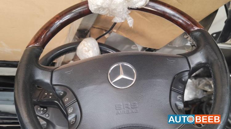Cabin  Steering Wheel Mercedes Benz S250