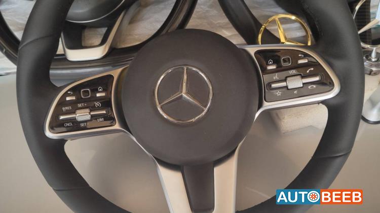 Cabin  Steering Wheel Mercedes Benz E200