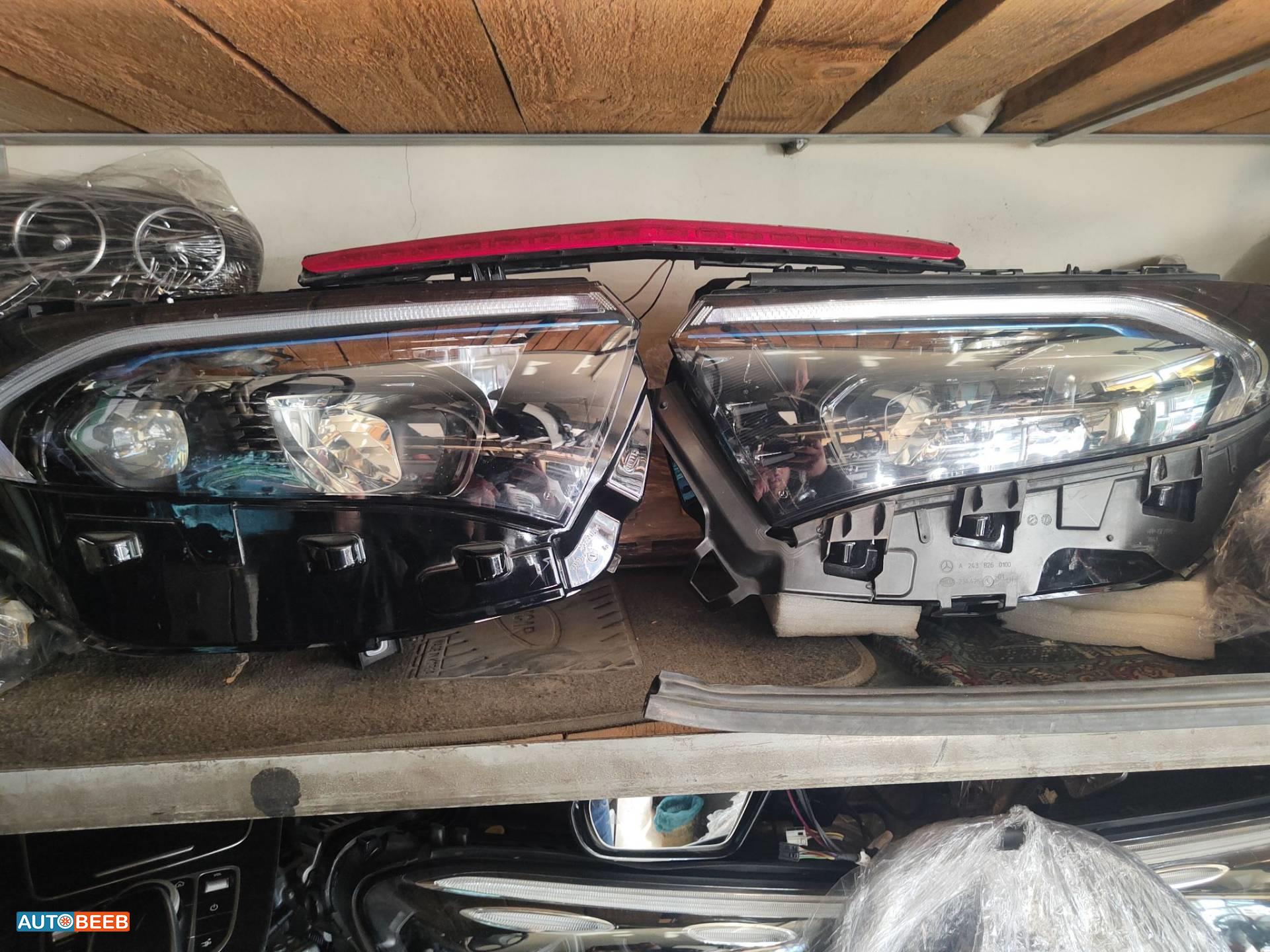 Lights Front light Mercedes Benz EQA250